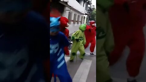 DANÇARINOS SUPER NINJAS DA CARRETA DA ALEGRIA FURACÃO, DANÇANDO FOFÃO, O MÁSKARA, BEN10 E PATATI