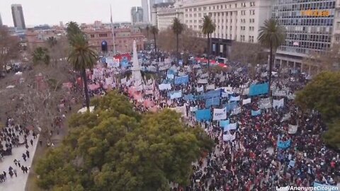 Argentina l Thousands Demonstrate - Pushed to the Limit by Ever-Higher Inflation