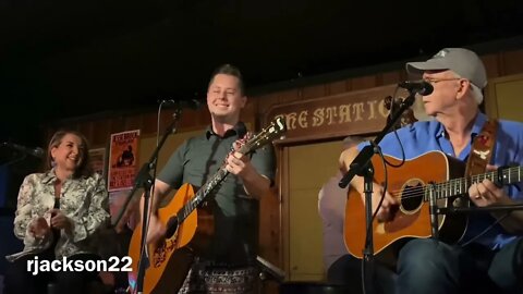 Carl Jackson Welcomes Kelsey Crews Covering "The Farmer's Daughter" At The Station Inn