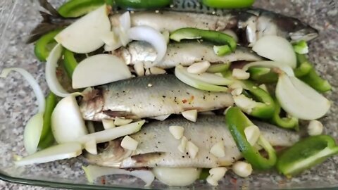 How To Cook Mackerel Fish in The Oven | How to Cook Sardines in The Oven | Granny's Kitchen Recipes