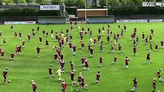 L'allenatore grida 'Neymar' ai bambini... Cosa succederà?