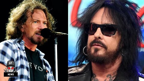 Nikki Sixx Trashes Pearl Jam