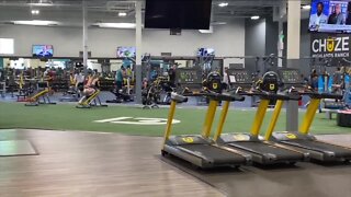 Gyms begin reopening in Douglas County