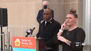 KCMO Mayor Lucas announces new COVID-19 guidelines