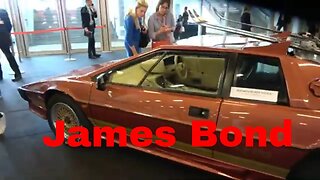 Which James Bond car? For Your Eyes Only Lotus Esprit or Golden Eye BMW 750Li