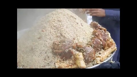 Street Food of Qissa Khwani Bazar Peshawar || Zaiqa Beef Pulao|| Pakistan