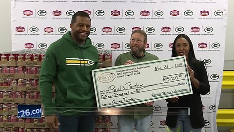 Packers participate in Giving Tuesday