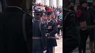 Changing of the guard, tomb of the unknown soldier, Arlington cemetery #shorts #unknownsoldier ￼