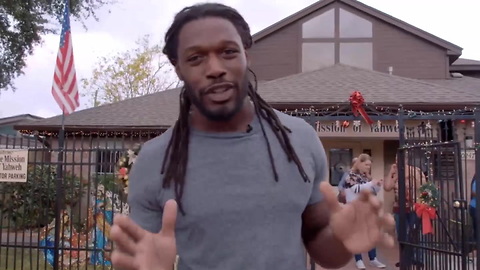 Jadeveon Clowney Fills The Trash Cans Sent To Him With Gifts