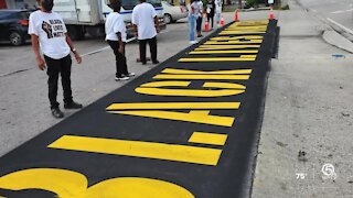 Riviera Beach business owner unveils 'Black Lives Matter' mural