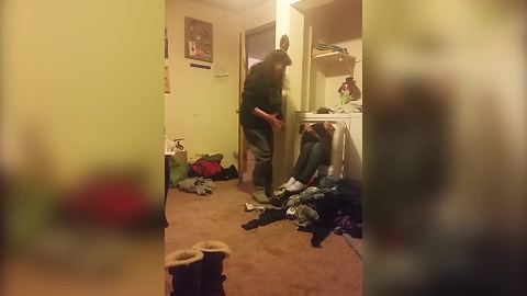 "Daughters Pull a Hilarious Laundry Prank on Their Mom"