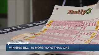 Metro Detroit woman hits the jackpot with help from some good Samaritans