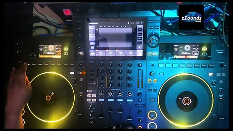 Hear How the DJ Opus Quad is Transforming Music - Mind-Blowing Effects!