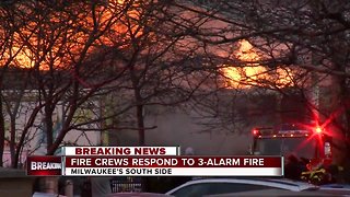 Fire destroys furniture store on Milwaukee's south side