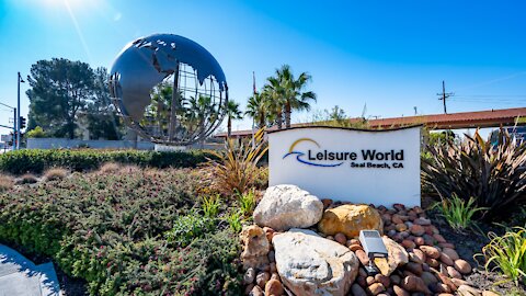 WHAT IS BEHIND LEISURE WORLD GATES? MUTUAL 7 UNIT IS FOR SALE! LEISURE WORLD 55+COMMUNITY SEAL BEACH