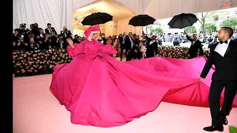 A rumoured Met Gala seating chart hit social media and Twitter has thoughts.
