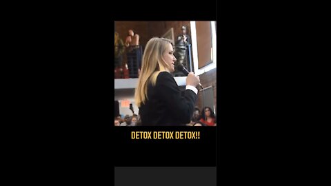 Dr. Carrie Madej - Detox Detox Detox