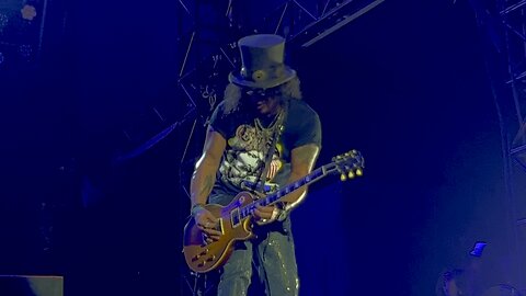 Guns n Roses - Mr. Brownstone Solo - Slash - Alamodome San Antonio 2023