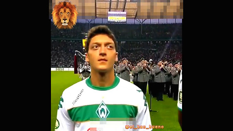 Compare| "Mesut Özil" between the past and the present