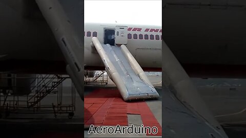 Watch Most Advanced Air India #Boeing #B787 Escape Slide Shooting #Aviation #AeroArduino
