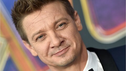 Jeremy Renner’s Daughter Approves Of His New Song