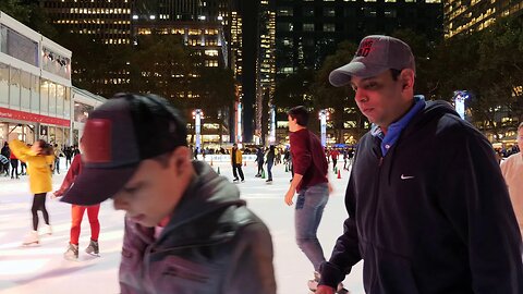 Ice Skating in New York (4K Views)