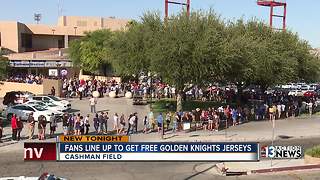 Thousands line up for Vegas Golden Knights jerseys