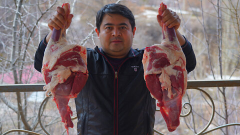 Lamb hands in the Tandoor