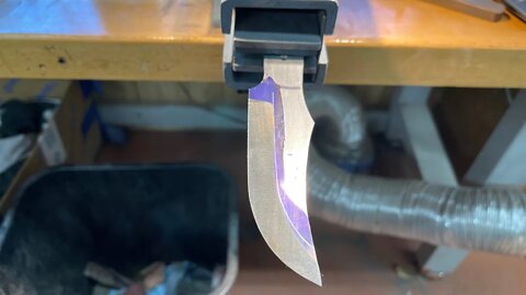 Making my first sharp finger knife