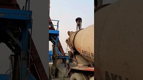 Young boy transit mixer concrete cleaning with hammer drill machines #machinery #shortsvideo