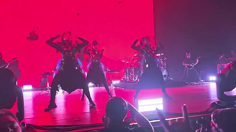 BabyMetal 2023 in Houston song Distortion