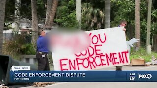 Code enforcement removes vulgar signs from Fort Myers property