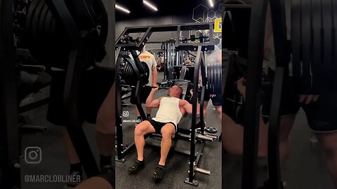 Stackin’ the Hammer Strength Shoulder Press