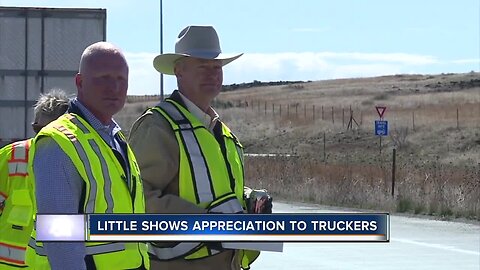 Governor Little shows appreciation to truckers