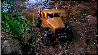 RC - Dodge in the quarry