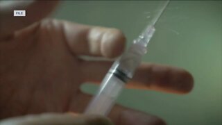 Door to door vaccinations begin in Milwaukee