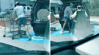 Wife films husband's thoughtful act of kindness for stranger