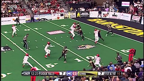 Record-setting receiver shines for Sugar Skulls