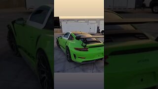 Crashed Porsche