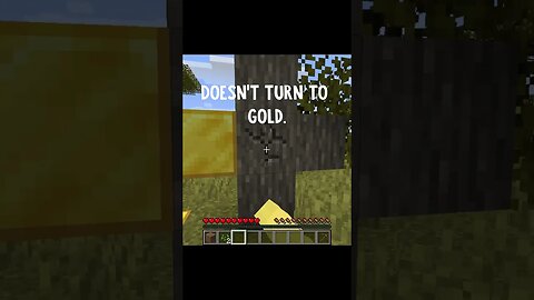 Minecraft BUT Everything I touch turns to GOLD 💛 #minecraft #minecraftshorts #shorts