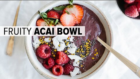 ACAI BOWL WITH MIXED BERRIES | healthy smoothie bowl goodness