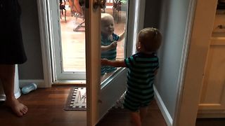 Babies Invent A DIY Mirror