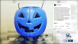 Palm Beach School of Autism helping children with autism prepare for Halloween