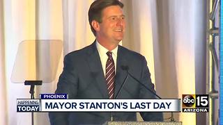 Top stories: Mayor Stanton resigning, Starbucks shutting down on Tuesday, wildfire burning near Sedona