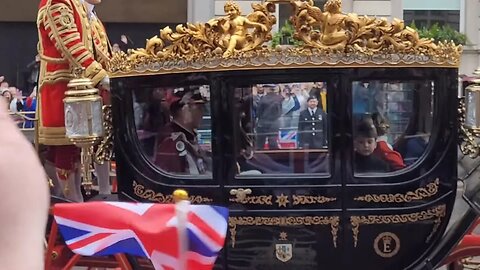 William and kate with Prince George prince Louis and Princess Charlotte #kingscoronation