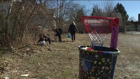 'Plogging' fitness craze comes to Cleveland, group hopes to clean up littered streets