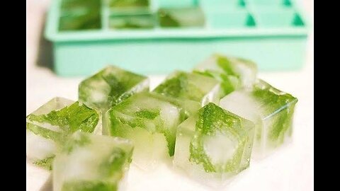 Mint Ice Cubes: Rub on Face Every Day to Get Remove of Dark Spots and Pimples