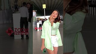 Pooja Hegde is so gorgeous and in this white-green outfit😍💚