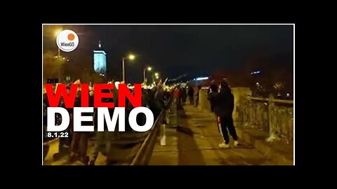 WienGO WIEN DEMO 8.1.22 (24) +++DEMOKRATIE+++FREIHEIT+++SOLIDARITÄT