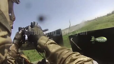 Ukrainian MRAP's machine gun keeps failing